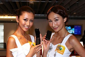 獲頒 5 星級獎項：Sony Ericsson W980 速試