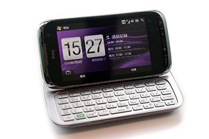 $5,680 開售：傾斜式鍵盤 HTC Touch Pro2