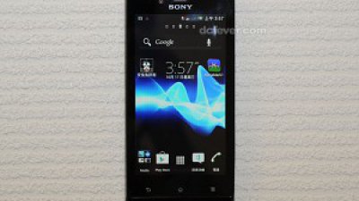 型格入門機： Sony Xperia J 測試