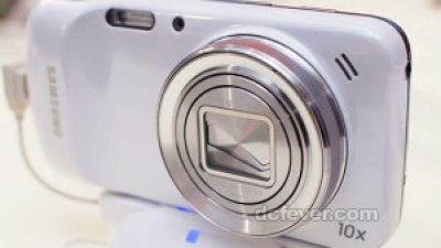 10 倍變焦鏡頭加持：Samsung Galaxy S4 Zoom 售 $4,280