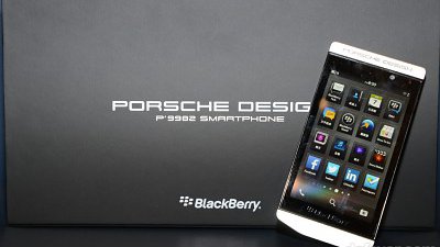 用左會否「一路發」？Porsche Desgin P'9982 定價 $16,888