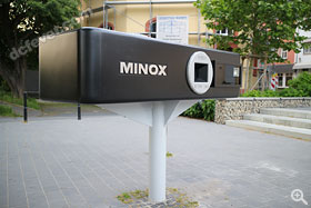 大型 MINOX 相機原來不單可睇，更實際可拍攝，拍攝後大家可輸入 e-mail 要回相片。