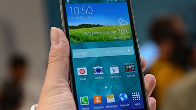 Galaxy S5 第三季出貨銳減 25%：皆因 iPhone 6 出爐？