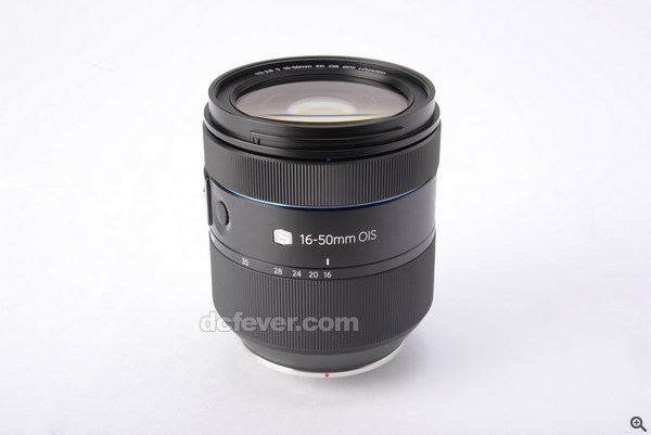 鏡頭在最廣角端時的狀態。