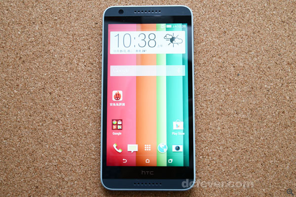 HTC Desire 820 設有前置立體聲揚聲器