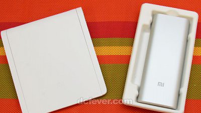 小米平靚正配件：802.11ac 路由器及 16000 mAh 行動電源都係 HK$169