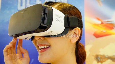 Samsung Gear VR 正式抵港！九百有找玩到最新 VR 裝置
