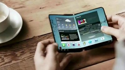 5 吋屏幕手機頓時變 7 吋！Samsung 軟性屏幕傳下半年投產