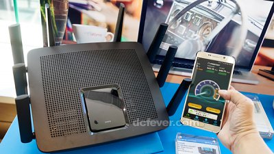 體驗手機上網最高速度！Linksys Max-Stream EA9500 家用路由器