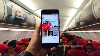廉航 AirAsia 無線上網 HK$20 有找！30,000 呎堅離地玩 Whatsapp！

