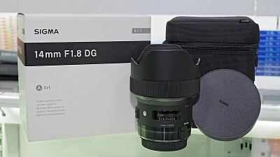 本週器材精選速遞：Sigma 14mm F1.8|Art 大瞳 Canon 人最 Buy