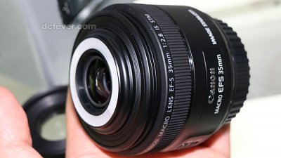 本週器材精選速遞：Canon EF-S 35mm F2.8 Macro 平玩齊料微距
