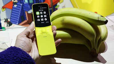 各品牌看「蕉」！Nokia 8110 4G 試玩