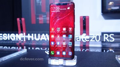 充電效能最快速！Porsche Design by Huawei Mate 20 Pro 機身實拍