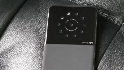 【奧運模範機】Sony Xperia Light 秘密開發中