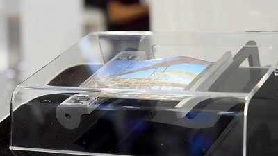 卷簾式設計！Sony 摺屏幕手機曝光
