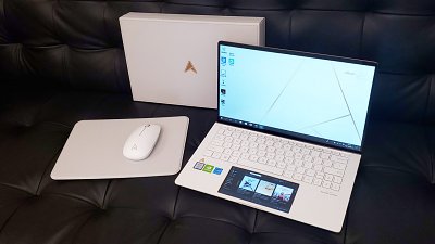 Asus Zenbook Edition 30 試玩：精緻工藝雙屏玩味濃