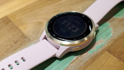 GarminAcive S 試玩：屏幕質素有待加強