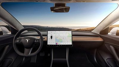 Tesla 「全自動輔助駕駛」功能將以月費計劃推出？