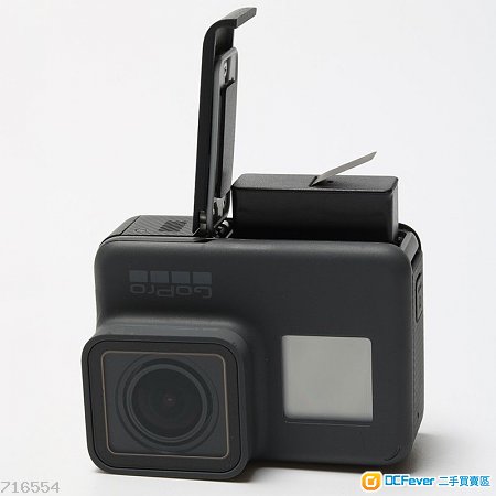 出售 2 x GoPro HERO 5 HERO5 1220mAh 3.8