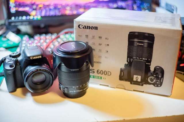 canon 600d 18-135kit   50 f1.