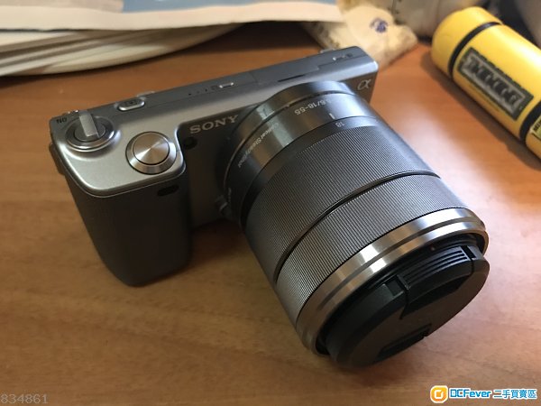 sony nex   机身连镜头,100 %正常,新旧如图   有盒,有原装电