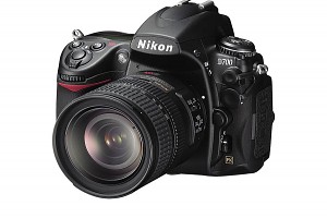 簡約版 D3：全片幅 Nikon D700