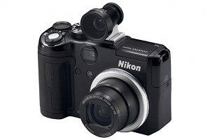 首部內置 GPS 消費機：Nikon Coolpix P6000