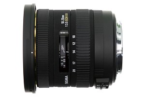 Sigma 恆定光圈超廣角變焦鏡：10-20mm F3.5 EX DC HSM