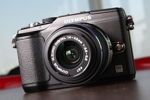 Olympus E-PL2 明日開售：套裝定價 HK$ 4,990
