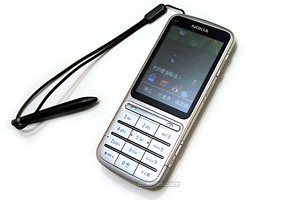 特罕設計 S40：Nokia C3-01 觸控加數字鍵