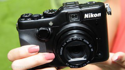 Nikon 八機齊出、 Coolpix P7100 定價 HK$ 4,580