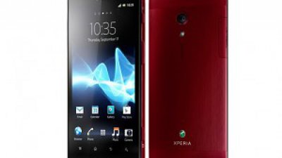 Sony Xperia ion 推出紅色版本

