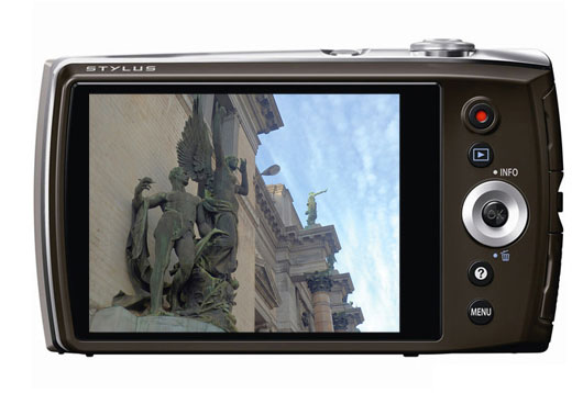 Olympus Stylus VH-515 8倍隨身、素顏一按即上妝- DCFever.com