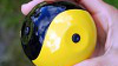 Squito Camera：要拍靚相，先要用力把相機丟出去！