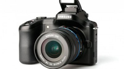 「宇宙」最強無反？Samsung Galaxy NX 試玩 