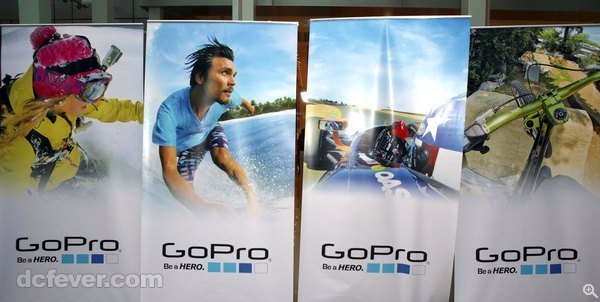 看到這幾張圖片，就知道 GoPro 可以用於滑雪、滑水、賽車以至單車等運動，當然絕對不只此數。