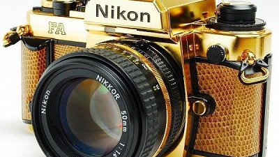 全新限量土豪金 Nikon FA 傳統相機出售，索價三萬七千港元！