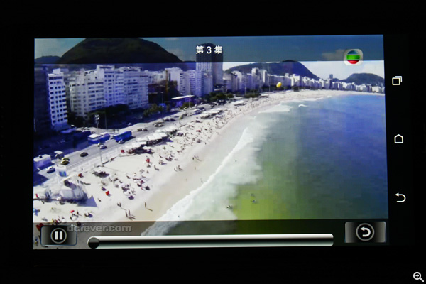 HTC Desire 816 播放高清質素的 MyTV 影片，與一眾旗艦的效果接近