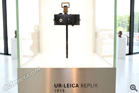 1914 年的第一部 Leica 相機 UR-LEICA。