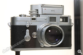 1954 年推出的 Leica M3。