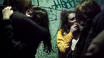 相片說穿了？ 15 歲少女糜爛的私生活照