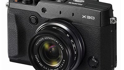 富士 X30 有樣睇、改用 EVF 明日現身！