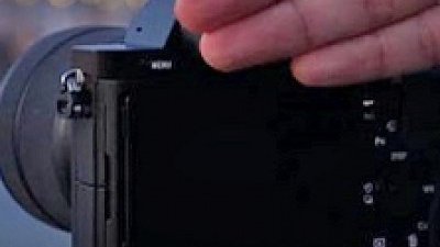 慳錢至上：Sony A7、RX100 III 可以玩揮手快門！