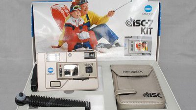 世界第一部自拍神器竟來自 Minolta？