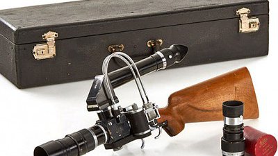 「防手震」設計：Leica 步槍相機索價 273 萬！