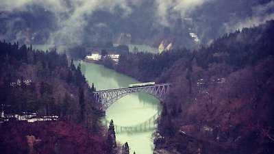 【Fever Travel】2015．春．日本．東北．希望賞到櫻之旅．福島縣．鐵道秘境---只見線