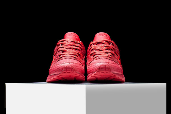 asics red mamba