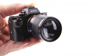 迷你 Sony A7R II 最多只可「記錄」200 張 RAW 檔