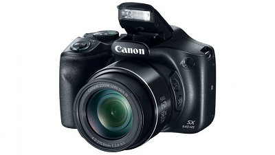 拒絕正面交鋒：Canon 以 50x 變焦 SX540 HS 回應 Nikon D5！